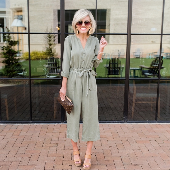 Old Navy Tie-Belt Waist-Defined Tencel Utility Jumpsuit - Picture 5 of 9